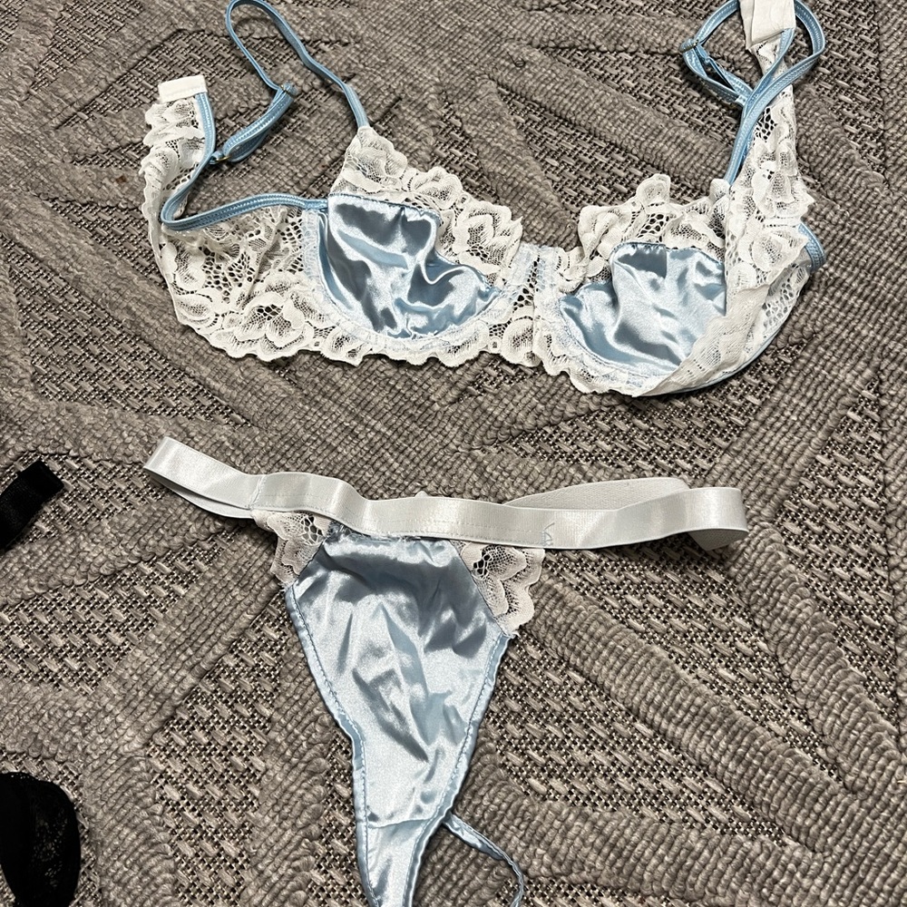 Blue lingerie set